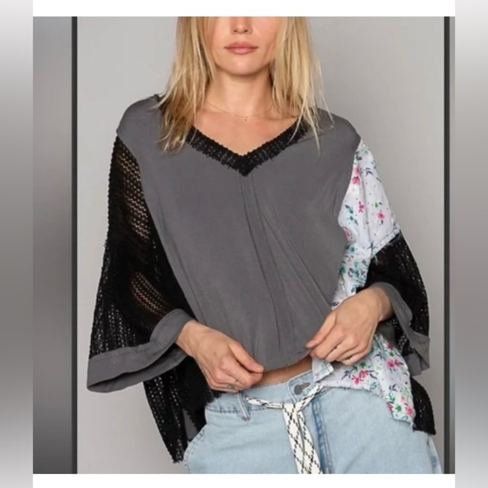 POL Gray Asymmetrical Ruffled 3/4 Sleeve Blouse; Size L; New